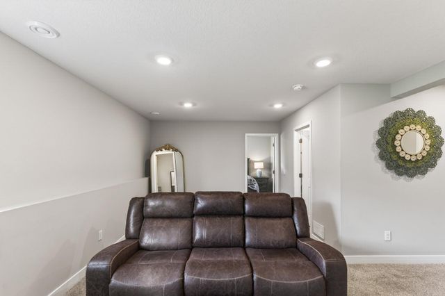 6549 209th Street W, Farmington, MN 55024