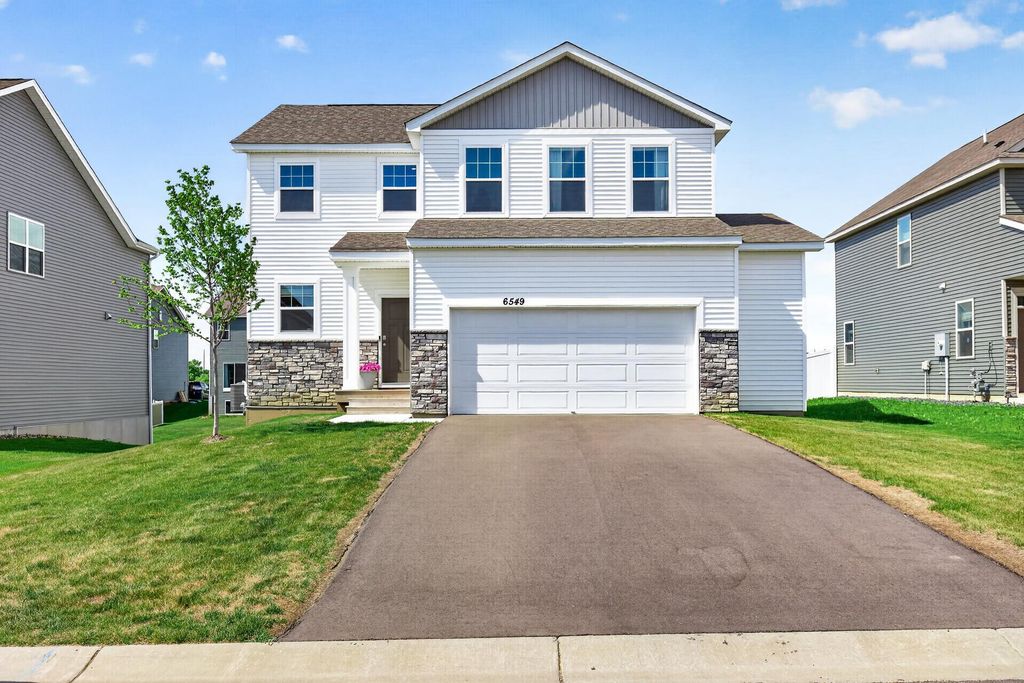 6549 209th Street W, Farmington, MN 55024
