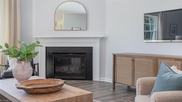 208 Hungerford Boulevard, Jamestown, NC 27282