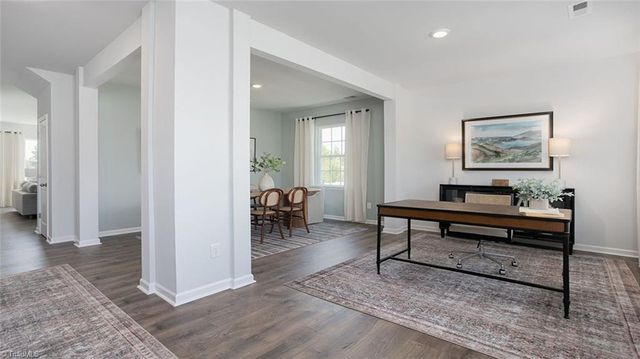 208 Hungerford Boulevard, Jamestown, NC 27282