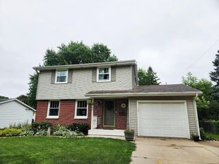 730 WASHINGTON AVENUE, North Fond Du Lac, WI 54937