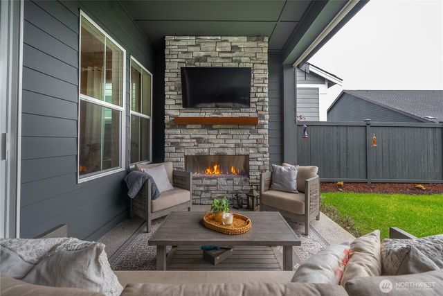 23540 SE Wisteria Street, Black Diamond, WA 98010