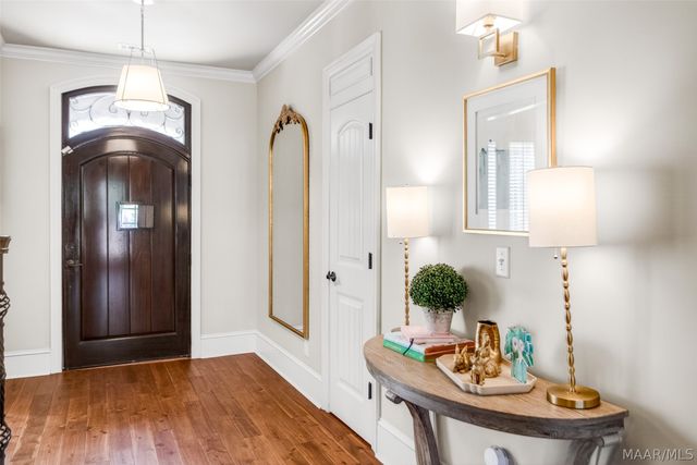 9512 Crescent Lodge Drive, Pike Road, AL 36064