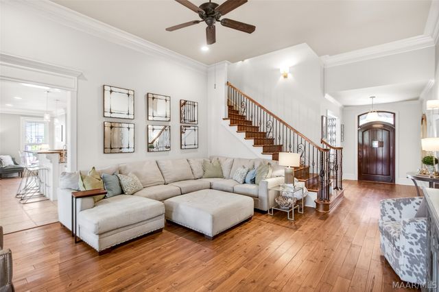 9512 Crescent Lodge Drive, Pike Road, AL 36064