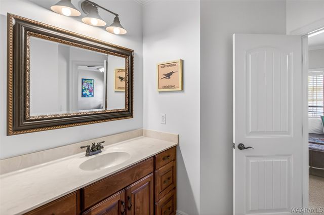 9512 Crescent Lodge Drive, Pike Road, AL 36064