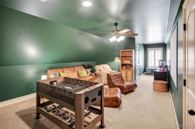 9512 Crescent Lodge Drive, Pike Road, AL 36064