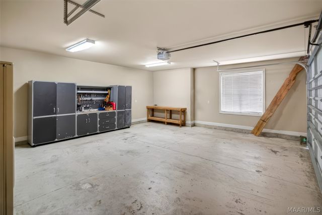 9512 Crescent Lodge Drive, Pike Road, AL 36064