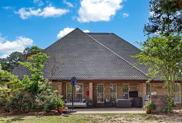 9512 Crescent Lodge Drive, Pike Road, AL 36064