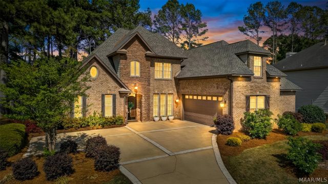 9512 Crescent Lodge Drive, Pike Road, AL 36064