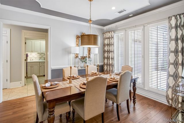 9512 Crescent Lodge Drive, Pike Road, AL 36064