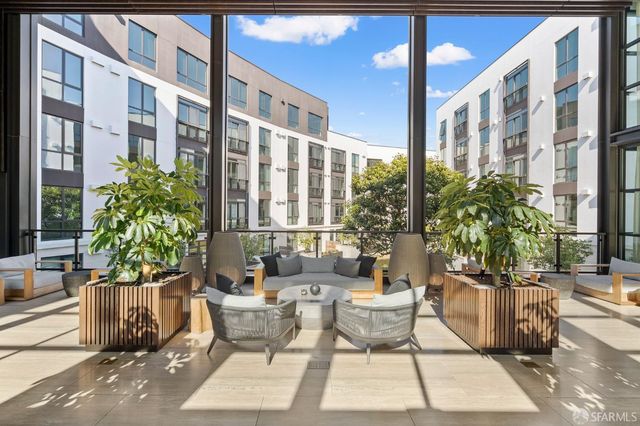 1 Bristol Court 201, San Francisco, CA 94130