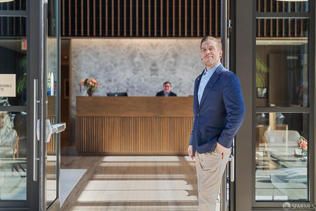 1 Bristol Court 201, San Francisco, CA 94130