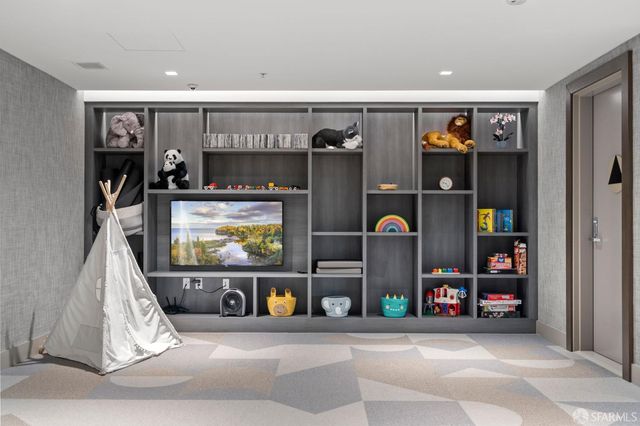 1 Bristol Court 201, San Francisco, CA 94130