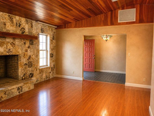 7780 STATE ROAD 100, Keystone Heights, FL 32656