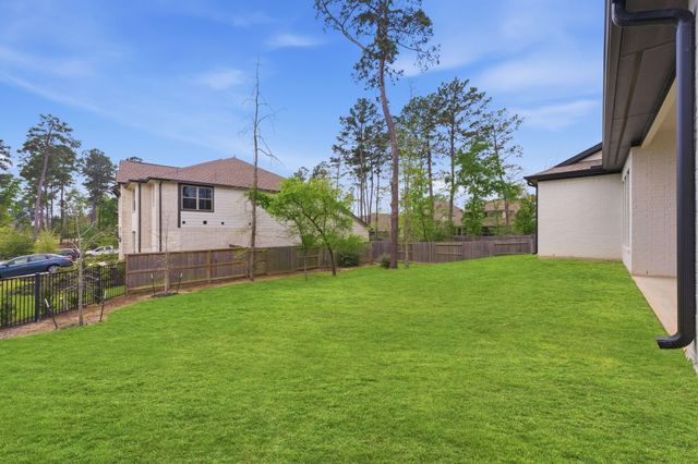 527 Carina Gaze Drive, Conroe, TX 77318