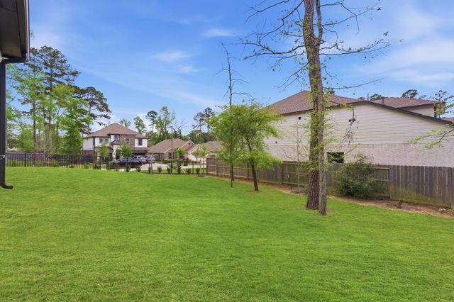 527 Carina Gaze Drive, Conroe, TX 77318