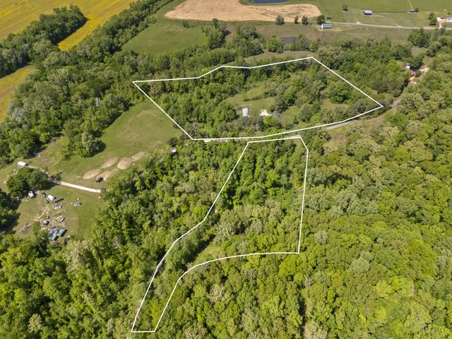 444 Cooley Rd, Waverly, TN 37185