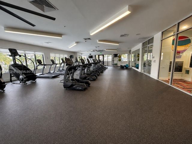 4605 NW 83rd Path, Doral, FL 33166