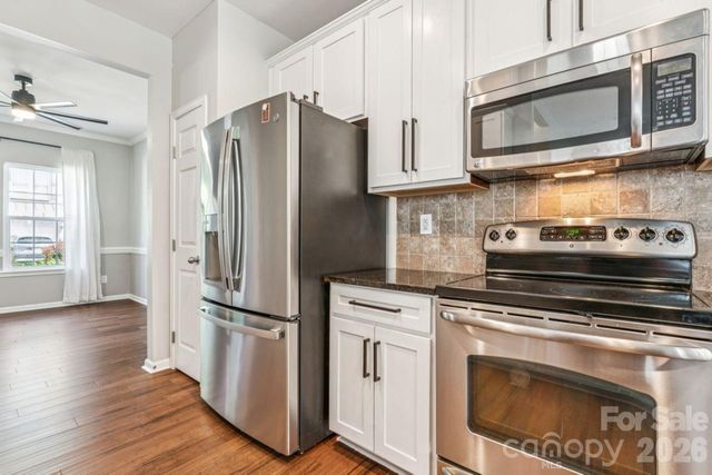 3233 Park South Station Boulevard, Charlotte, NC 28210