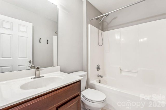 3233 Park South Station Boulevard, Charlotte, NC 28210