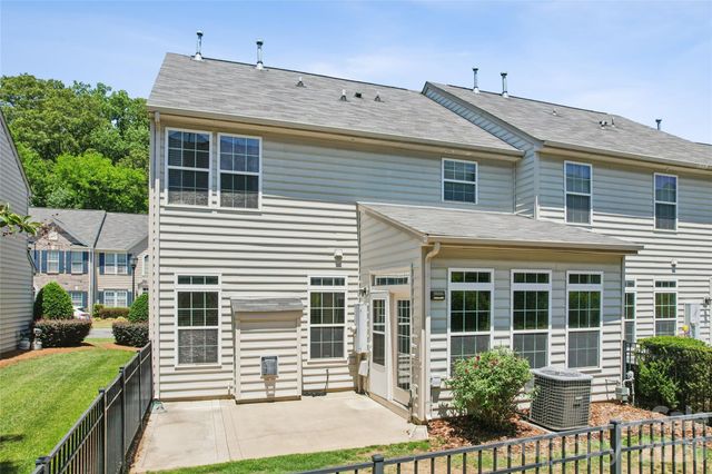 3233 Park South Station Boulevard, Charlotte, NC 28210