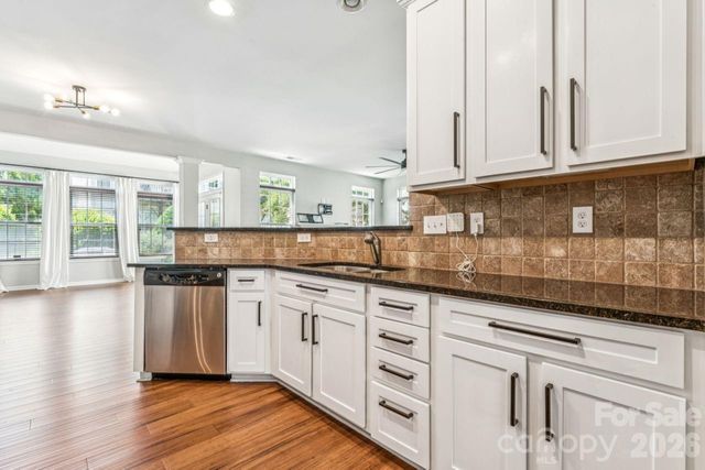 3233 Park South Station Boulevard, Charlotte, NC 28210