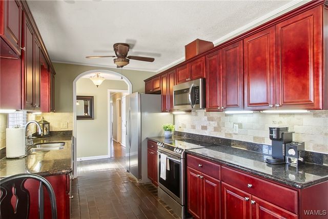 7815 Woodlawn, Tuscaloosa, AL 35405