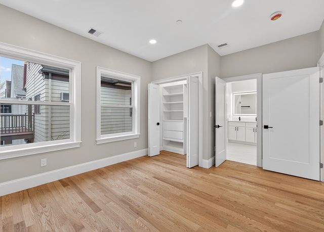 29B Prichard Ave 2, Somerville, MA 02144