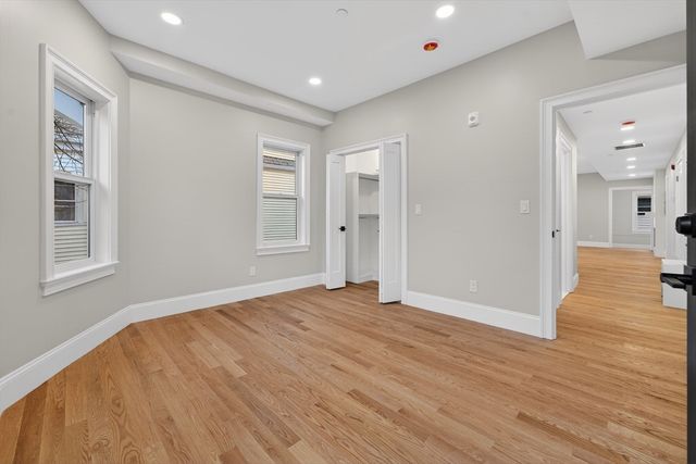 29B Prichard Ave 2, Somerville, MA 02144