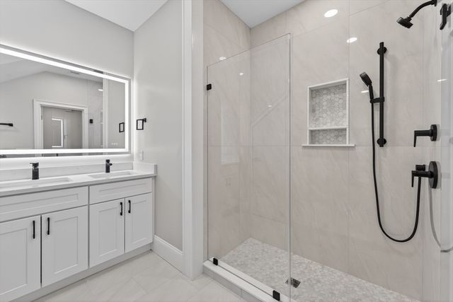 29B Prichard Ave 2, Somerville, MA 02144
