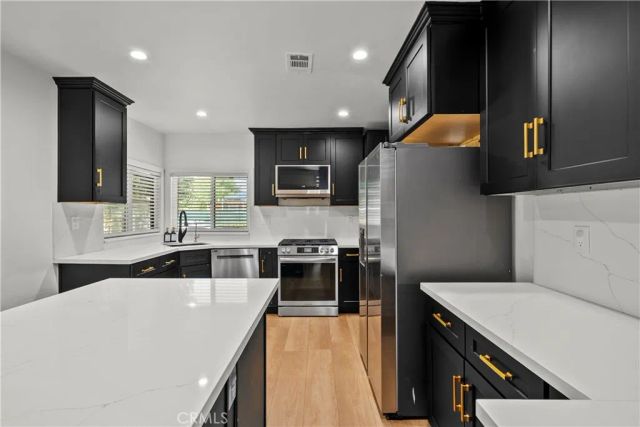 10844 Dempsey, Granada Hills, CA 91344