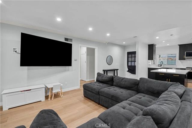 10844 Dempsey, Granada Hills, CA 91344