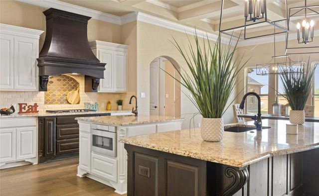 3338 Howard Road, Waxahachie, TX 75165