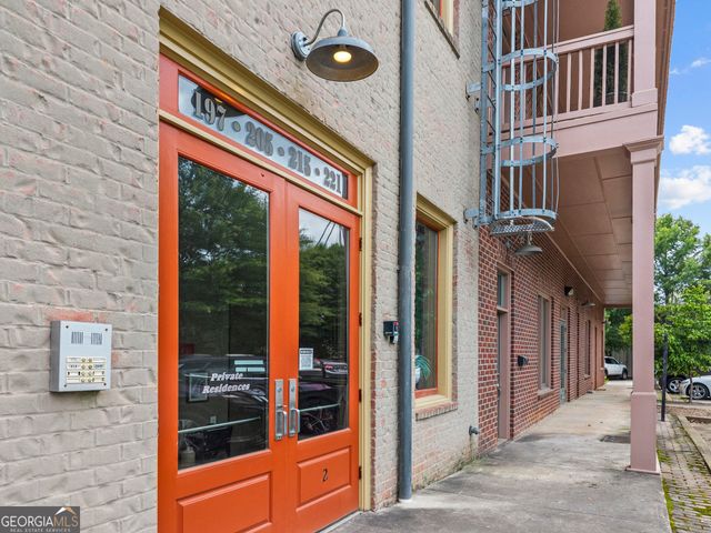 221 W Jefferson Street, Madison, GA 30650