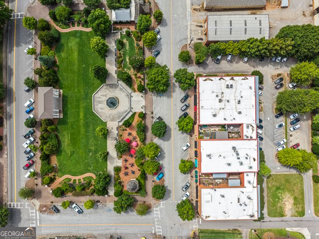 221 W Jefferson Street, Madison, GA 30650