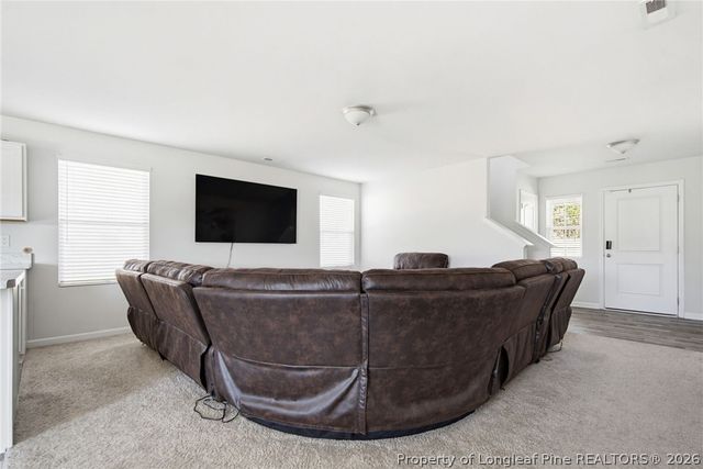 913 Sapphire Stone Lane, Hope Mills, NC 28348