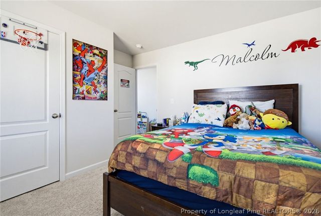 913 Sapphire Stone Lane, Hope Mills, NC 28348