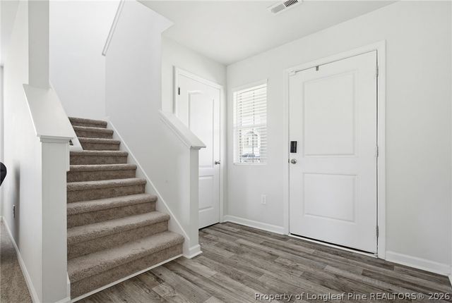 913 Sapphire Stone Lane, Hope Mills, NC 28348