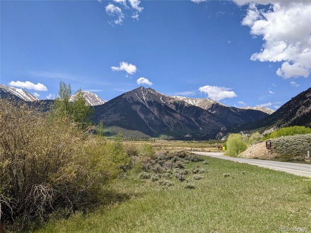 437 Juniper Dr, Twin Lakes, CO 81251
