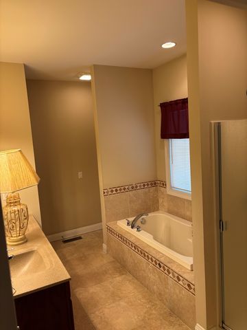 2503 Cedar Crest Drive, Ottawa, IL 61350