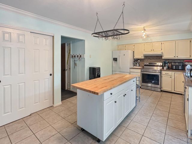868 Arrowood Court, Lebanon, OH 45036