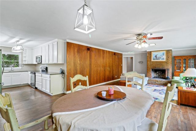 8855 Grahamville Rd, Ridgeland, SC 29936