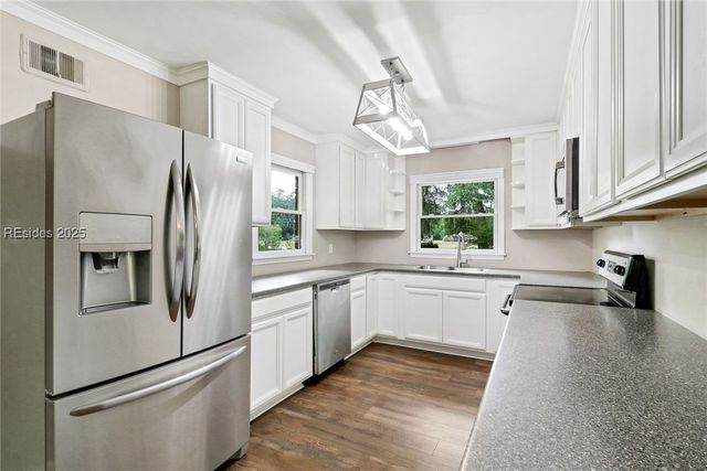 8855 Grahamville Rd, Ridgeland, SC 29936