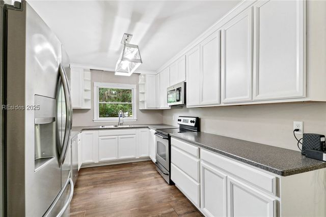 8855 Grahamville Rd, Ridgeland, SC 29936