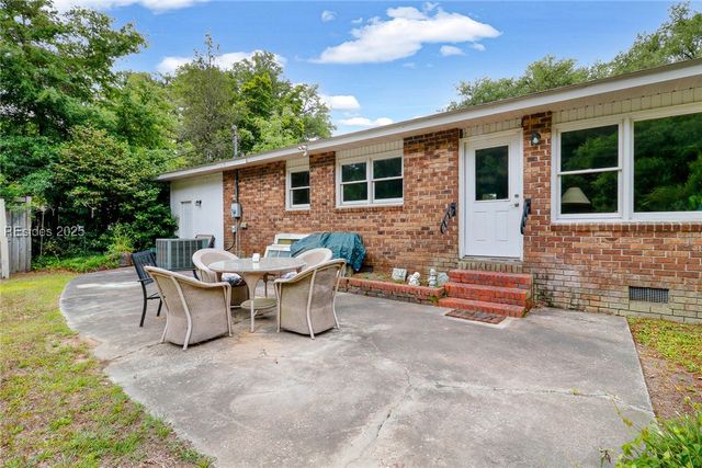 8855 Grahamville Rd, Ridgeland, SC 29936