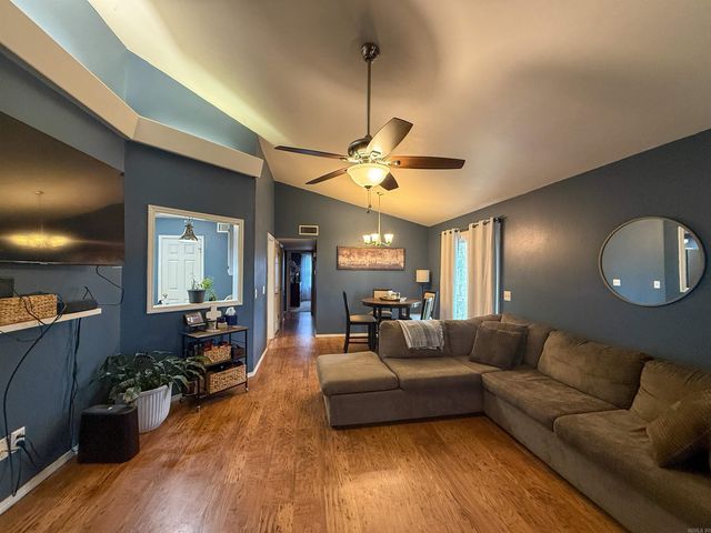 237 Gum Lane, Russellville, AR 72802