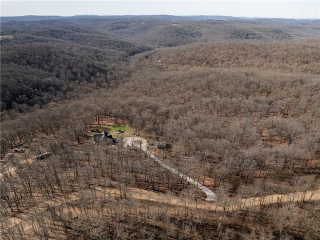 16783 Carpenter Road, Winslow, AR 72959