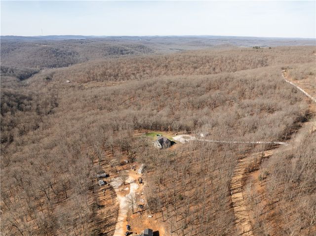 16783 Carpenter Road, Winslow, AR 72959