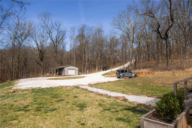 16783 Carpenter Road, Winslow, AR 72959