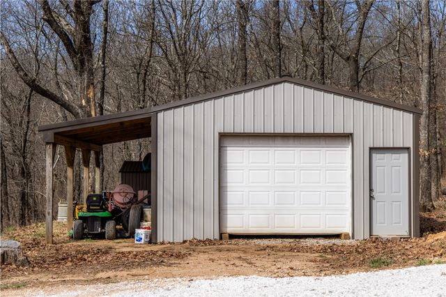 16783 Carpenter Road, Winslow, AR 72959